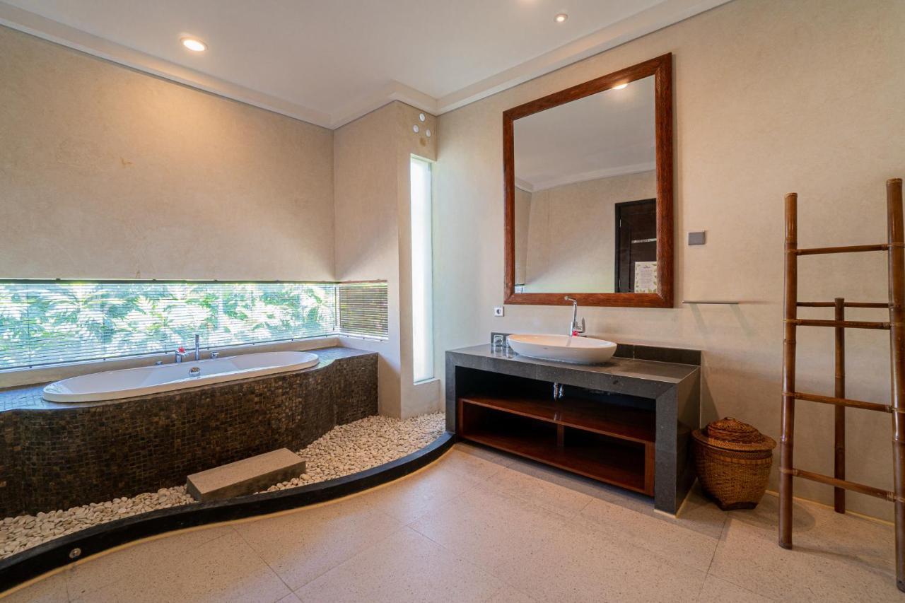 Miracle Villa